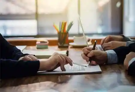 Four Factors to Consider when Selecting a Business Lending Platform 