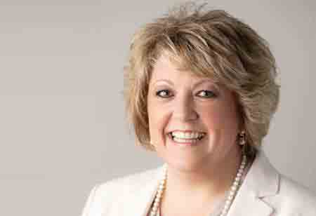 We Go Together (or Having It All): Combining Tech and In-Person Banking in the NeighborHub