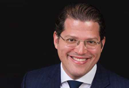 Humans and Machines - Building a Better Bank