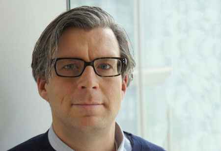 Democratizing Financial Market through Technology